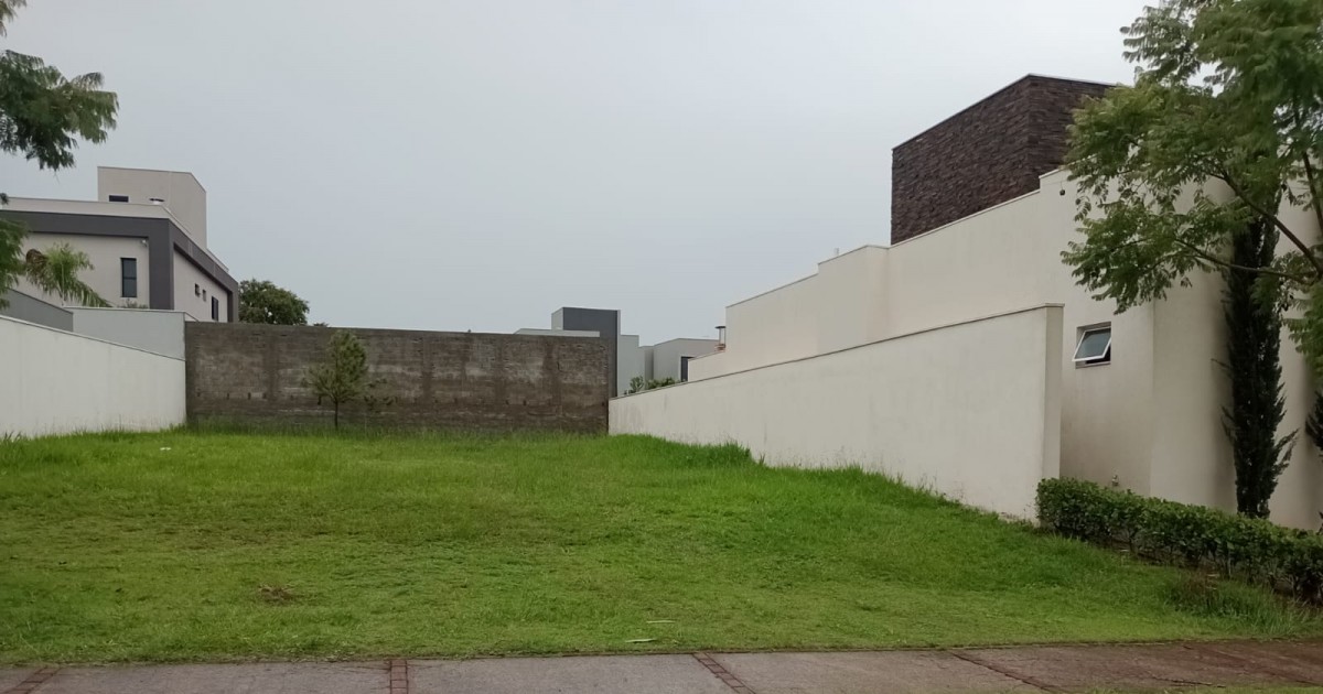 Uberaba Imóveis vende se terreno em condominio cyrela landscape