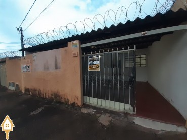 vende-se-casa-gameleiras-ii-parque-uberaba-107743
