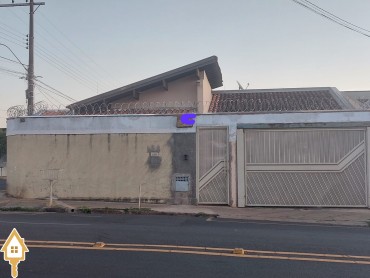 vende-se-casa-centro-uberaba-107863
