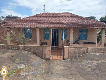 vende-se-casa-santa-maria-uberaba-108893
