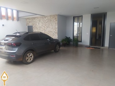 vende-se-casa-centro-conquista-109235