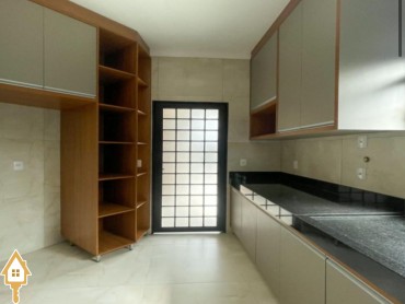 vende-se-casa-sao-bento-uberaba-109351
