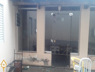 vende-se-casa-abadia-uberaba-110023
