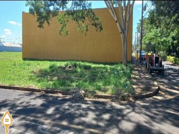 vende-se-terrenoarea-maracana-jardim-uberaba-110052