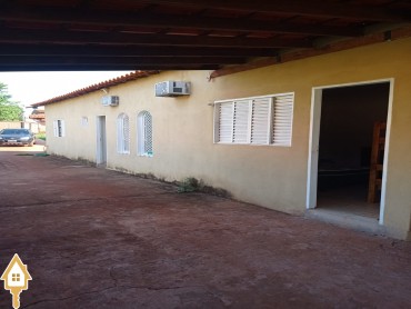 vende-se-rancho-rural-agua-comprida-111140