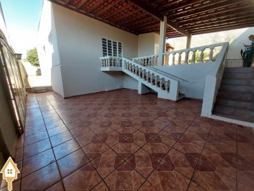 vende-se-casa-lourdes-bairro-de-uberaba-111923