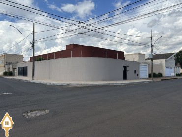 aluga-se-vende-se-casa-induberaba-jardim-uberaba-133884