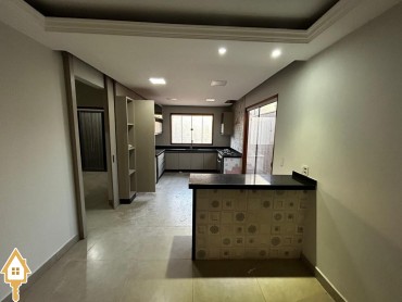 vende-se-casa-chica-ferreira-uberaba-139448