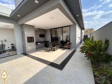 vende-se-casa-condominio-damha-iii-res-uberaba-uberaba-140515