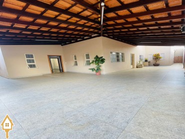 vende-se-casa-santa-marta-uberaba-140530