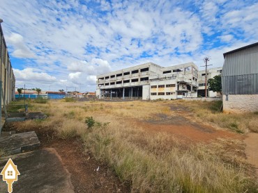 vende-se-galpao-negocios-area-comercial-gameleiras-i-parque-uberaba-140597