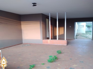 vende-se-casa-abadia-uberaba-140835