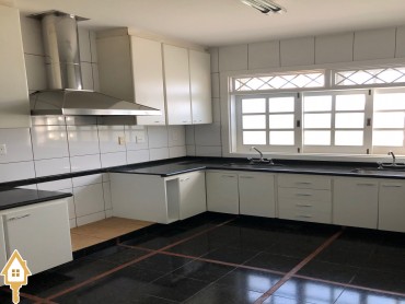 vende-residencial-casa-condominio-recanto-das-torres-uberaba-mg-67296