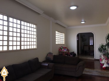 vende-se-casa-olinda-uberaba-63646