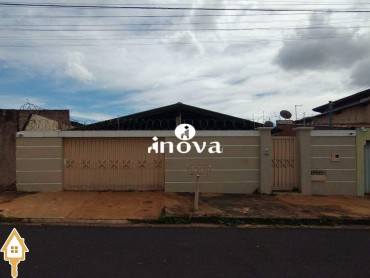 aluga-se-casa-maracana-jardim-uberaba-135038