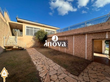 vende-se-casa-casa-comercial-sao-benedito-uberaba-140620