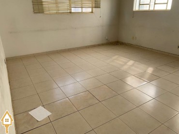 aluga-se-area-comercial-centro-uberaba-140749