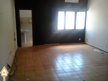 aluga-se-area-comercial-centro-uberaba-137309