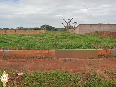 vende-se-terrenoarea-margarida-rosa-azevedo-uberaba-140818