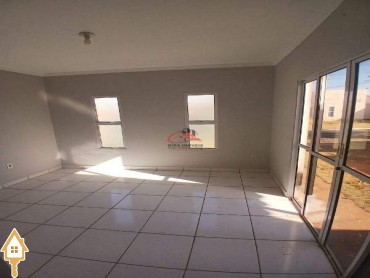 aluga-se-casa-condominio-arquelau-vila-uberaba-140010