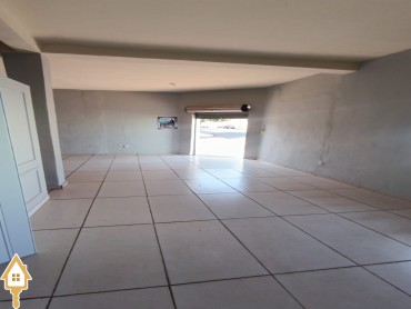 aluga-se-area-comercial-santa-maria-uberaba-145712