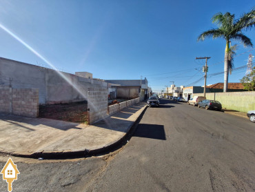 aluga-se-casa-comercial-estado-novo-vila-uberaba-154357