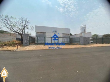 aluga-se-galpao-maracana-jardim-uberaba-131115