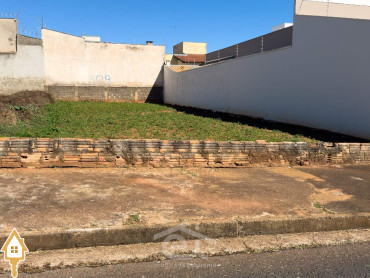 vende-se-terrenoarea-nene-gomes-jardim-uberaba-154488
