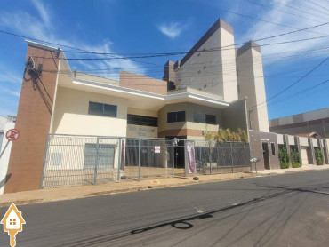 aluga-se-sala-ou-loja-santa-marta-uberaba-124236