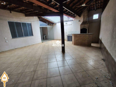aluga-se-casa-boa-vista-uberaba-151716